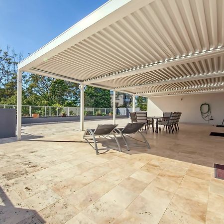Mantra Aqua, Penthouse 83/1A Tomaree Street Apartman Nelson Bay Kültér fotó